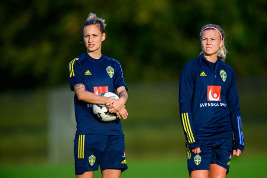 Nathalie Björn and Hanna Glas of the Swedish women's