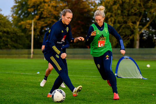 Magdalena Eriksson and Rebecka Blomqvist  of the Swedish