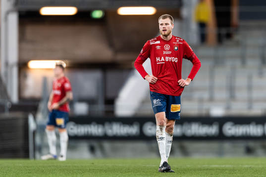 Örgrytes Elias Gustafson deppar