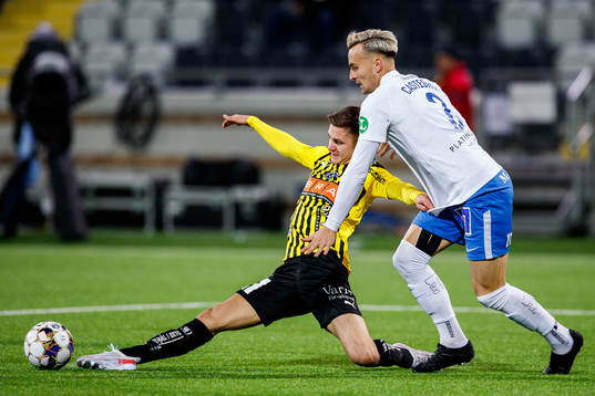 Häckens Leo Bengtsson och IFK Norrköpings Henrik Castegren