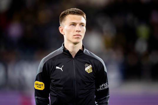 Häckens Kristoffer Lund Hansen på line up innan