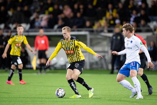 Häckens Gustav Berggren och IFK Norrköpings Alexander