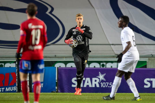Östers målvakt Mathias Nilsson