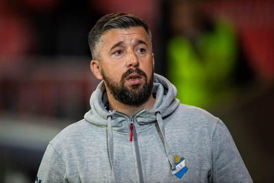 Östers tränare Dennis Velic
