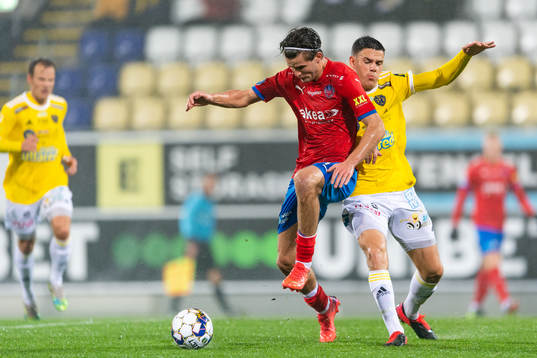 Helsingborgs Wilhelm Loeper och Falkenbergs Samuel Adrian