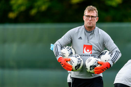 Leif Troedsson, goalkeeper coach of the Swedish women's