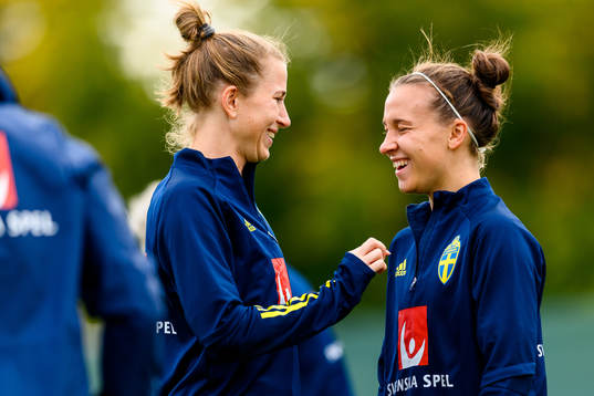 Emma Berglund and Julia Zigiotti Olme of the Swedish