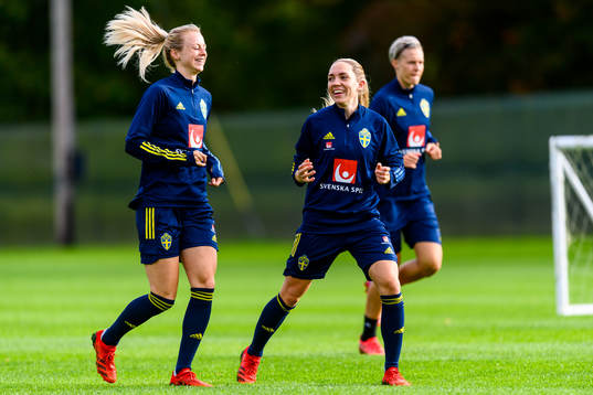 Amanda Ilestedt, Elin Rubensson and Lina Hurtig of the