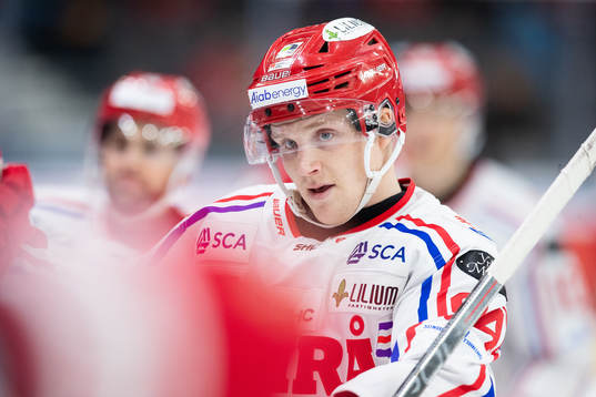 Timrås Sebastian Hartmann jublar