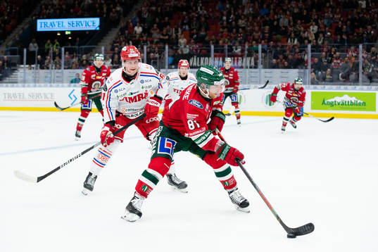 Timrås Jens Lööke och Frölundas Ryan Lasch