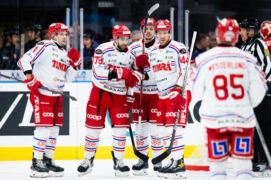 Timrås Robin Hanzl jublar