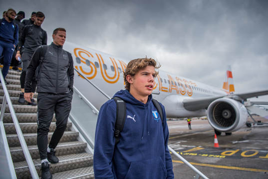 Goalkeeper Melker Ellborg of Malmö FF
