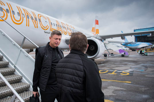 Jon Dahl Tomasson, head coach and Remy Reijnierse,