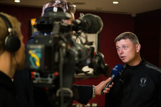 Jon Dahl Tomasson, head coach of Malmö FF is interviewed
