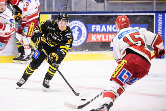 Västerås Filip Karlsson och Modos Filip Sveningsson
