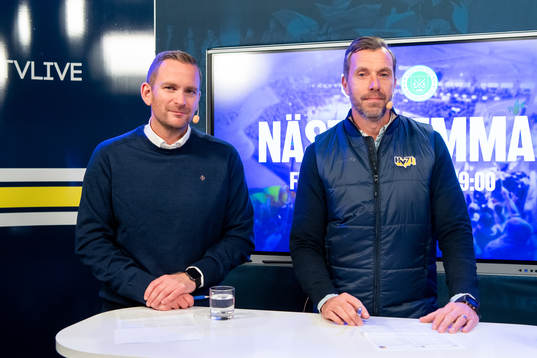 Johan Freijd, pressvansvarig, och Johan Hult,  sportchef i