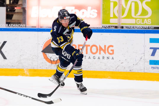 s Måns Lindbäck