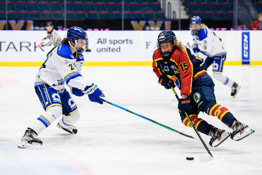 Leksands Ida Karlsson och Djurgårdens Lova Blom
