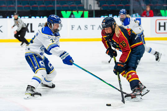 Leksands Ida Karlsson och Djurgårdens Lova Blom