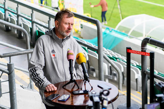 Peter Gerhardsson, head coach of the Swedish women's