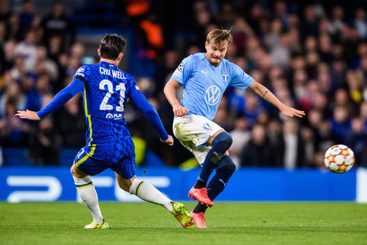Ben Chilwell of Chelsea and Eric Larsson of Malmö FF