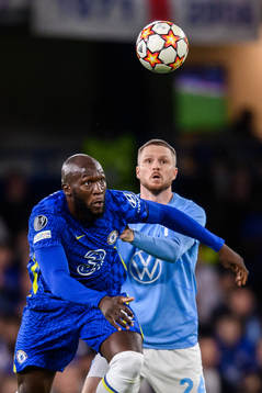 Romelu Lukaku of Chelsea against Lasse Nielsen of Malmö FF