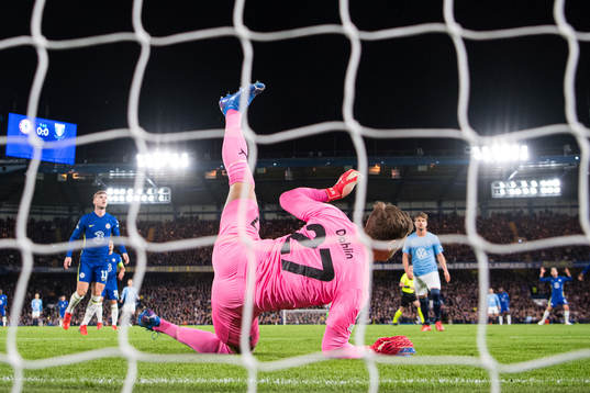 Goalkeeper Johan Dahlin of Malmö FF