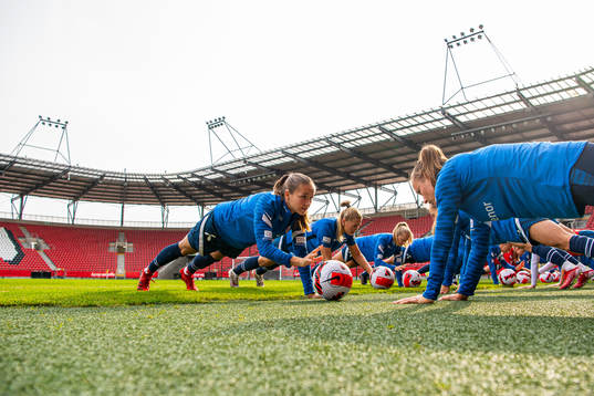 Guro Reiten of the Norwegian women's national football team