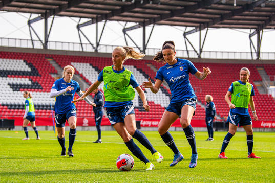 Anja Sønstevold and Ingrid Syrstad Engen of the Norwegian