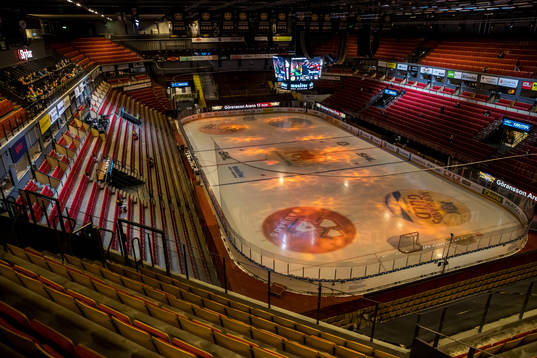 Monitor ERP Arena innan ishockeymatchen i SHL mellan