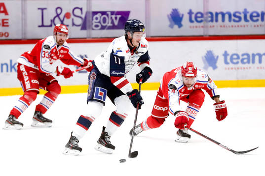 Linköpings Henrik Törnqvist och Timrås Tim Erixon