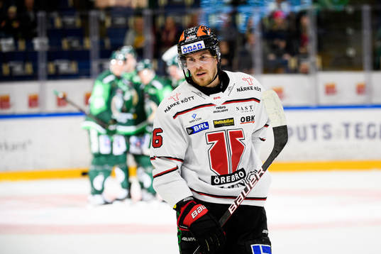 Örebros Emil Larssondepar
