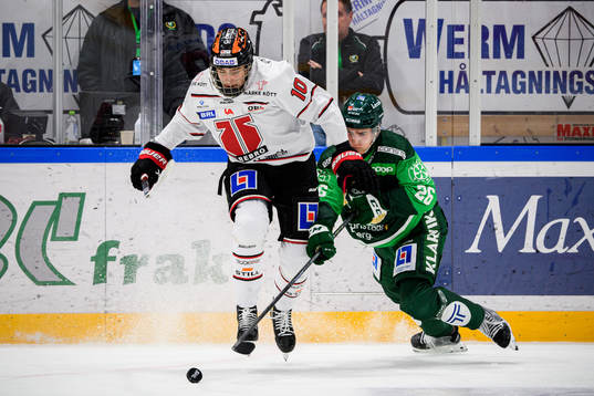 Örebros Leo Carlsson och Färjestads Joel Nyström