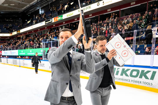 Färjestads assisterande tränare Pelle Prestberg och
