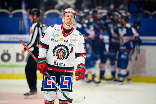 Frölundas Nicklas Lasu  deppar