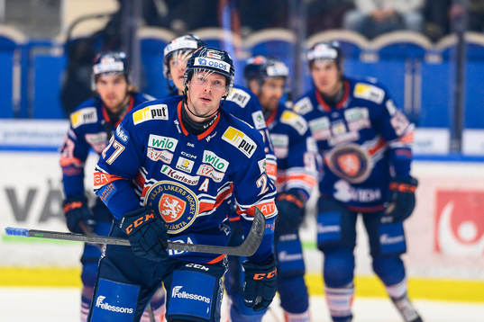 Växjös Martin Lundberg jublar