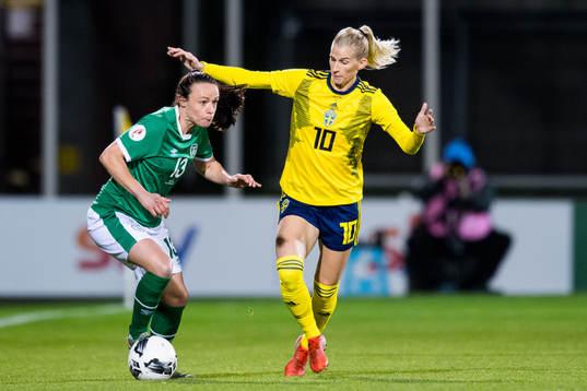 Áine O'Gorman of Ireland and Sofia Jakobsson of Sweden