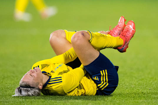 Lina Hurtig of Sweden in pain