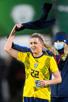 Olivia Schough of Sweden celebrate