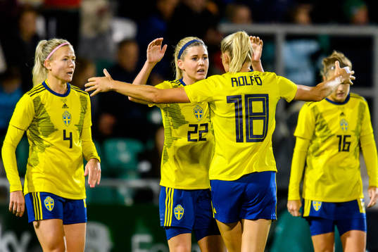Hanna Glas, Olivia Schough, Fridolina Rolfö and Filippa