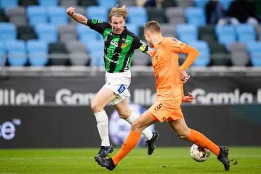 GAIS August Wängberg mot AFC Eskilstunas Pontus Rödin