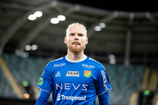 GAIS målvakt Mathias Karlsson deppar