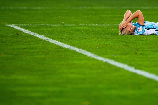 Maria Thorisdottir of Norway in pain