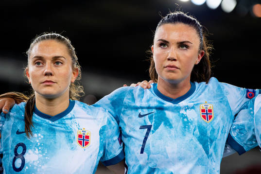 Vilde Bøe Risa and Ingrid Syrstad Engen of Norway