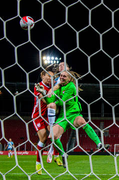 Sylwia Matysik of Poland, Elisabeth Terland of Norway and