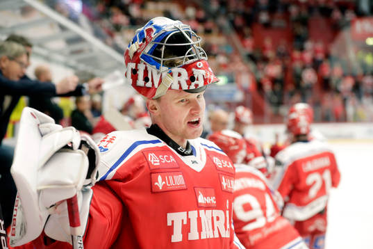 Timrås Sami Rajaniemi i avbytarbåset