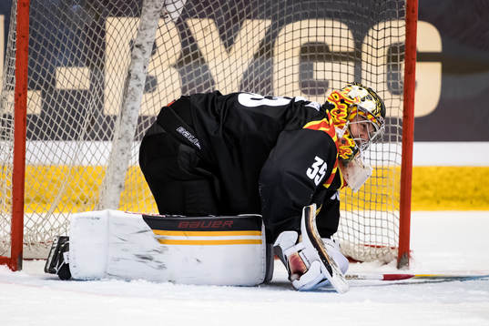 Brynäs målvakt Veini Vehviläinen