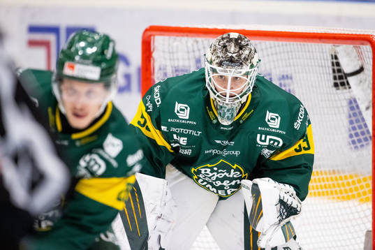 Björklövens målvakt Claes Endre