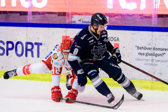 Troja-Ljungbys  Julius Vähätalo och Karlskogas Albert