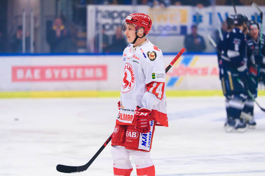 Troja-Ljungbys  Oscar Öhman deppar